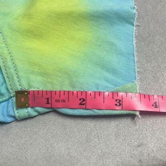 Weworewhat Womens 26 Flare Bell Denim Shorts Blue Green Tie Dye Stretch NWT - Picture 10 of 10